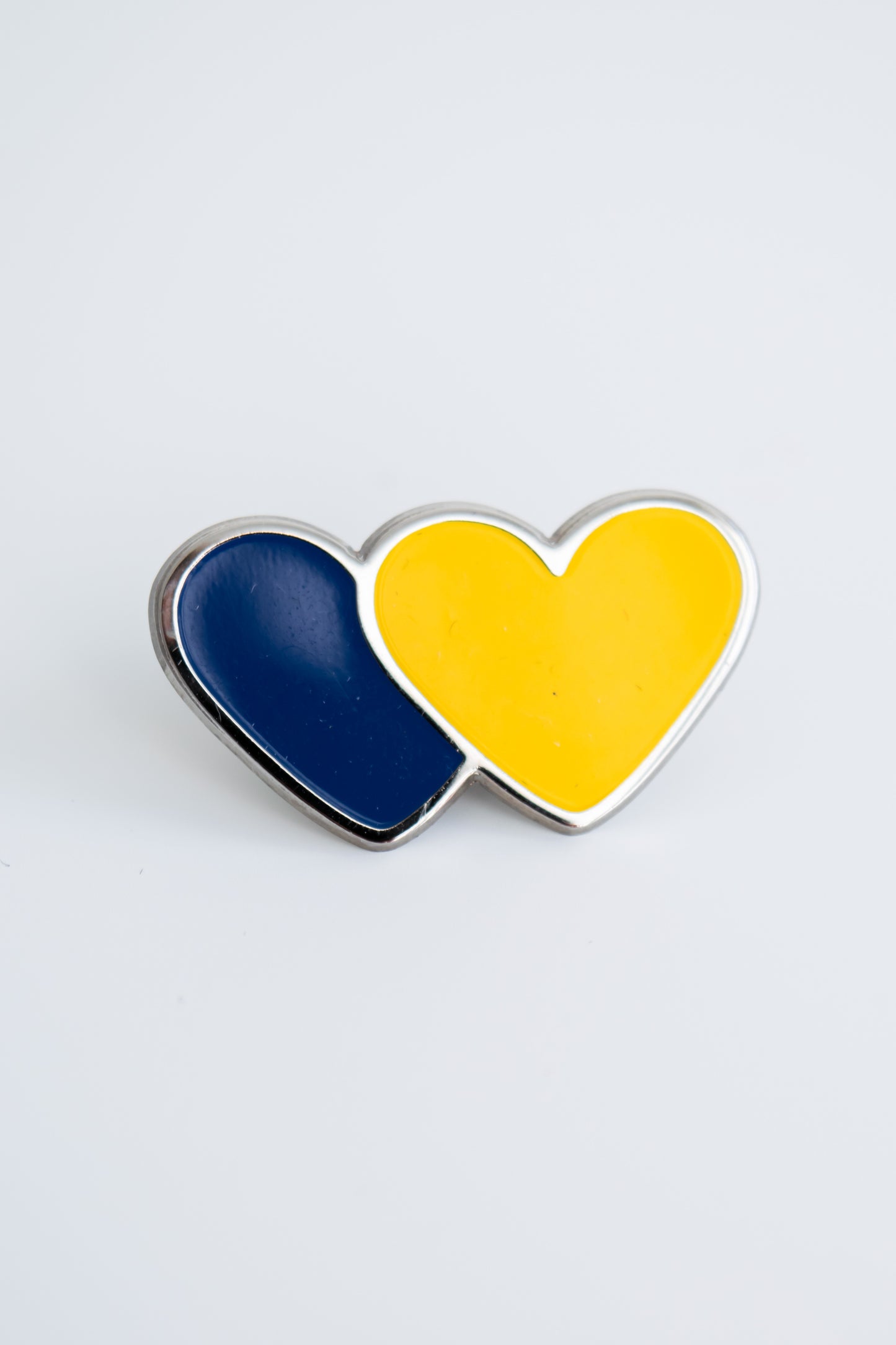 Брошка "UA Hearts"