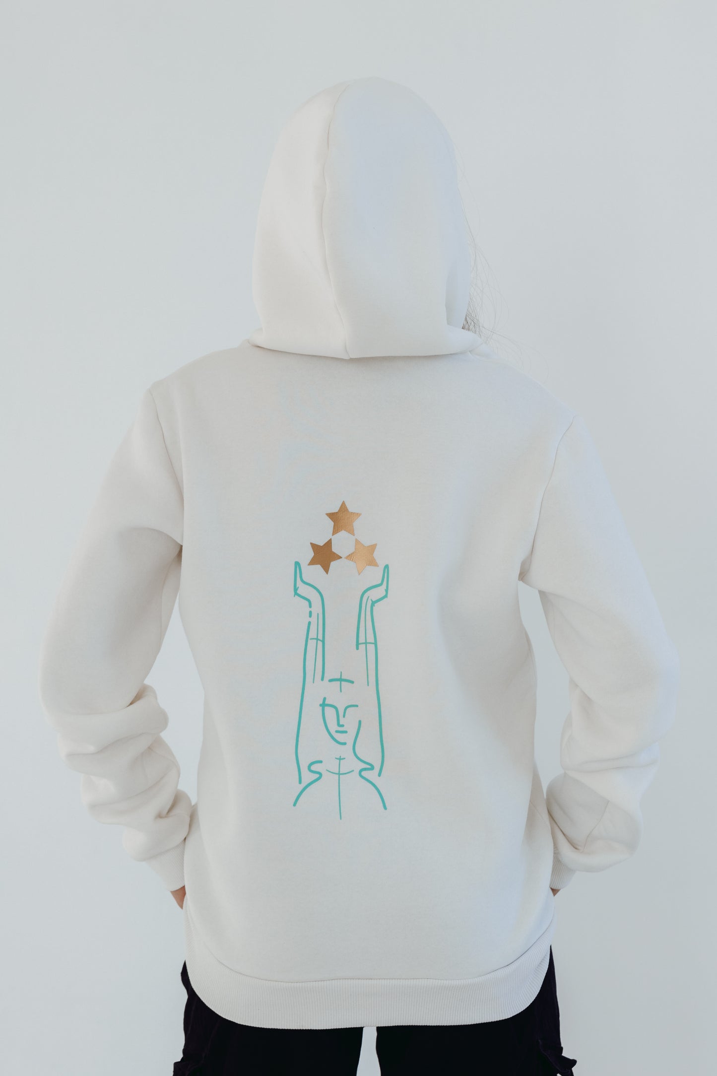 White hoodie "Tu esi mans MIERS"
