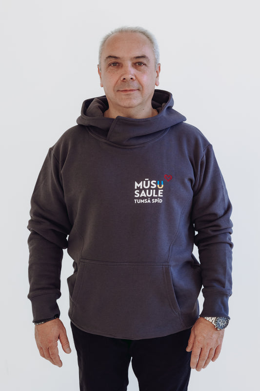 Hūdijs "Mūsu saule tumsā spīd"