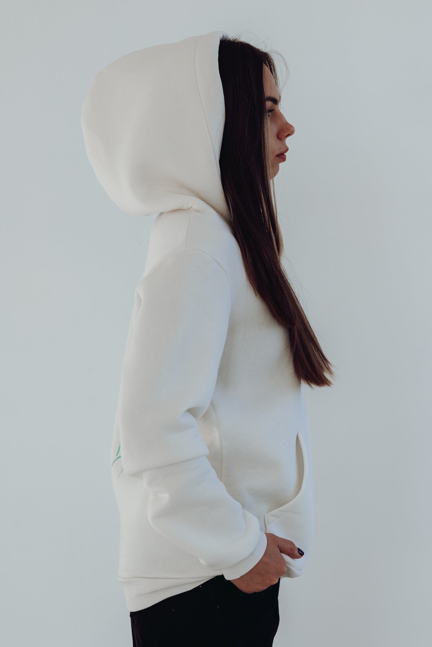 White hoodie "Tu esi mans MIERS"