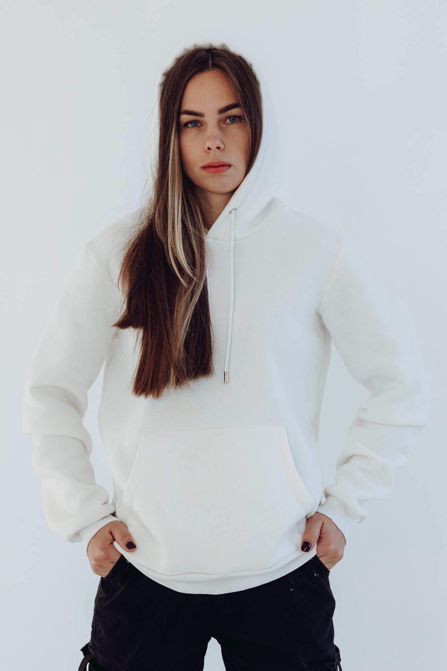 White hoodie "Tu esi mans MIERS"