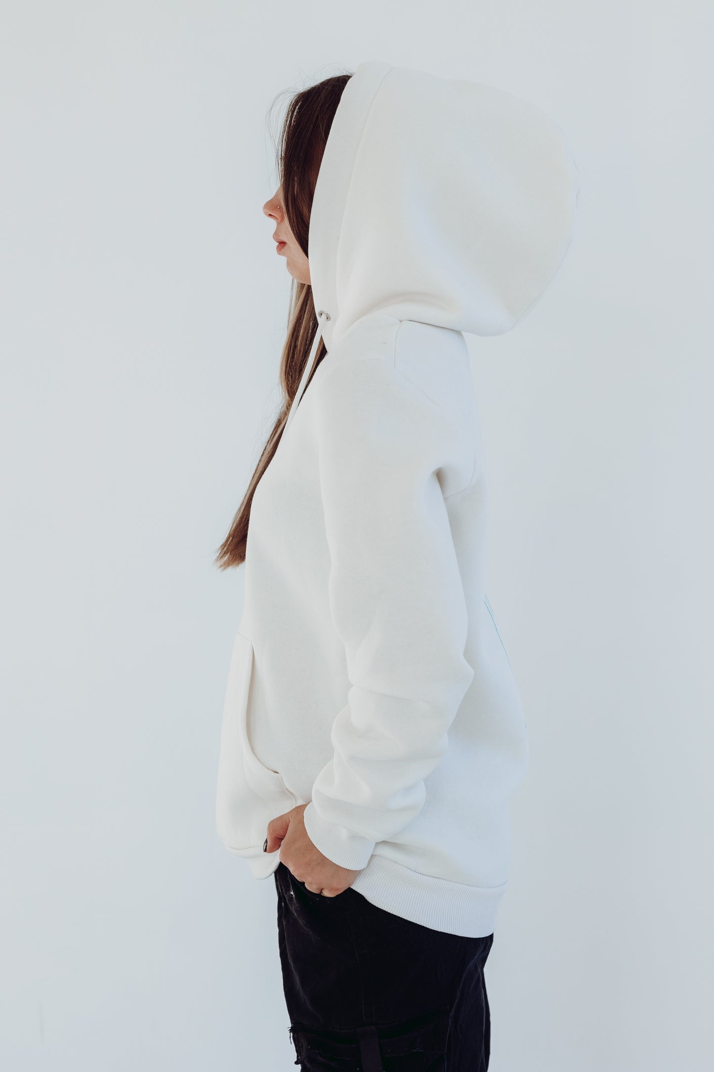 White hoodie "Tu esi mans MIERS"