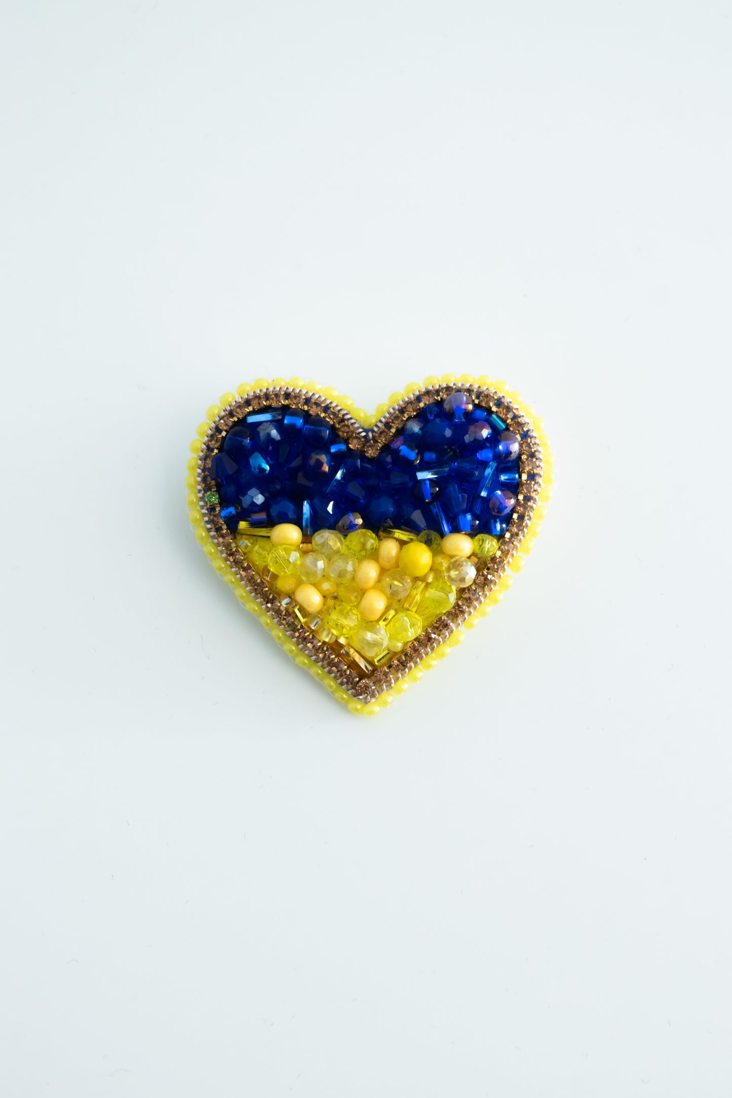 Pin "Heart UA"