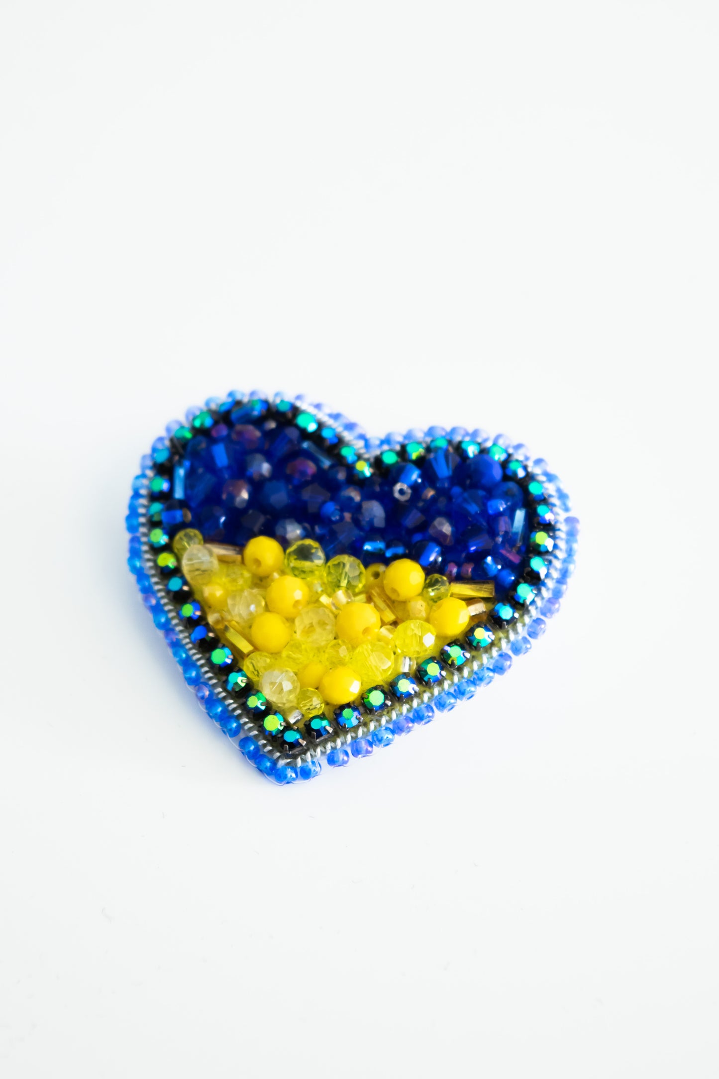 Pin "Heart UA"