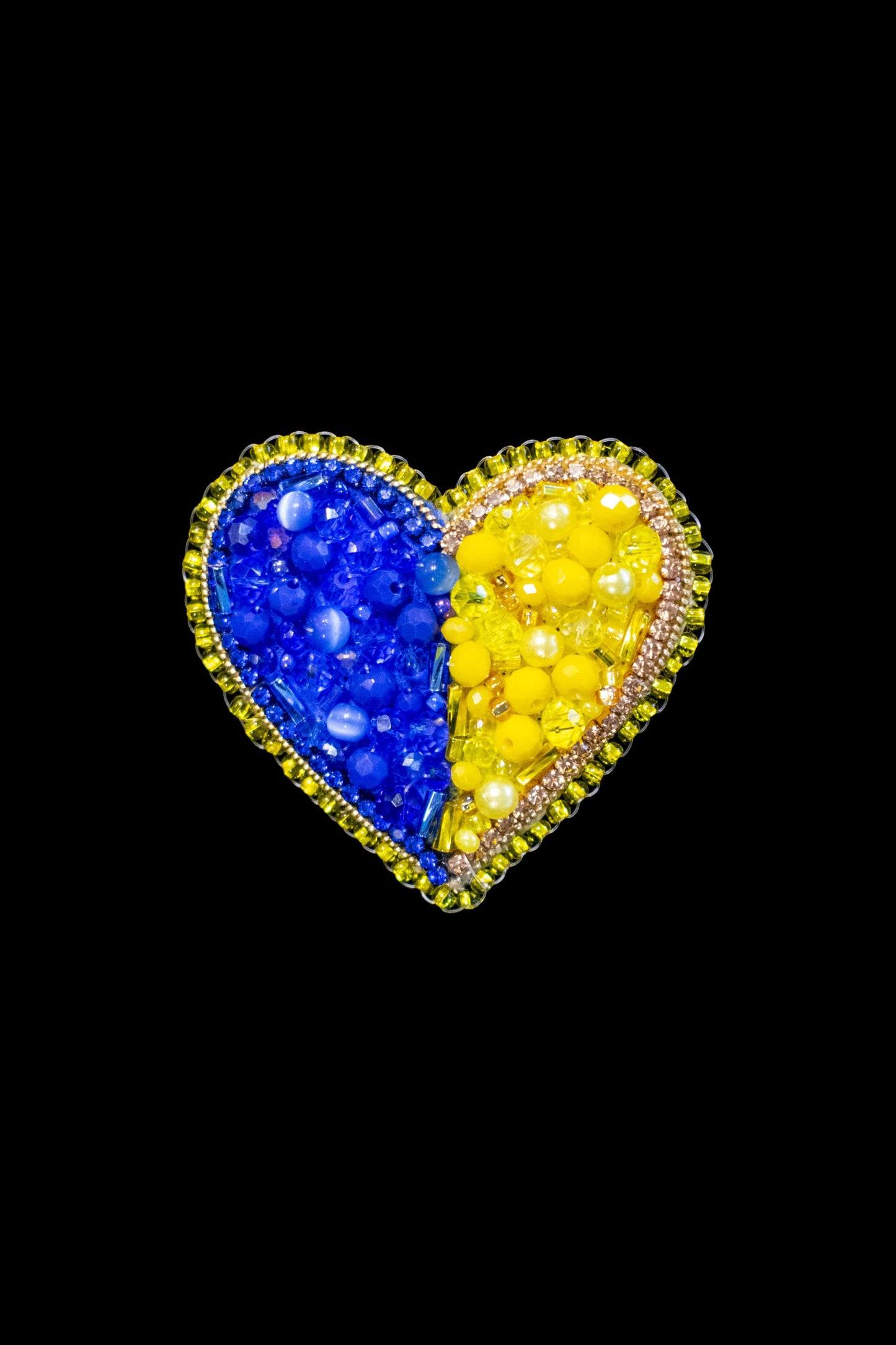 Pin "Heart UA"